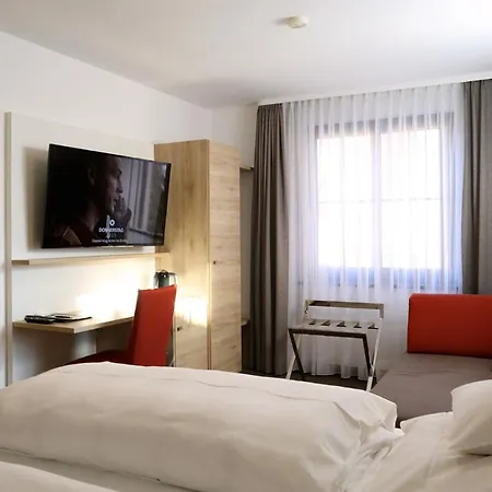 Warteck Hotel