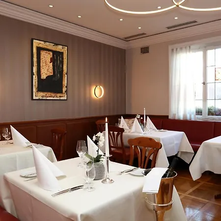 Warteck Hotel